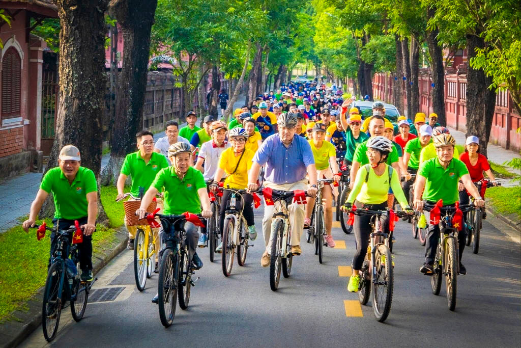 Explore sustainably with Vietnam Tours